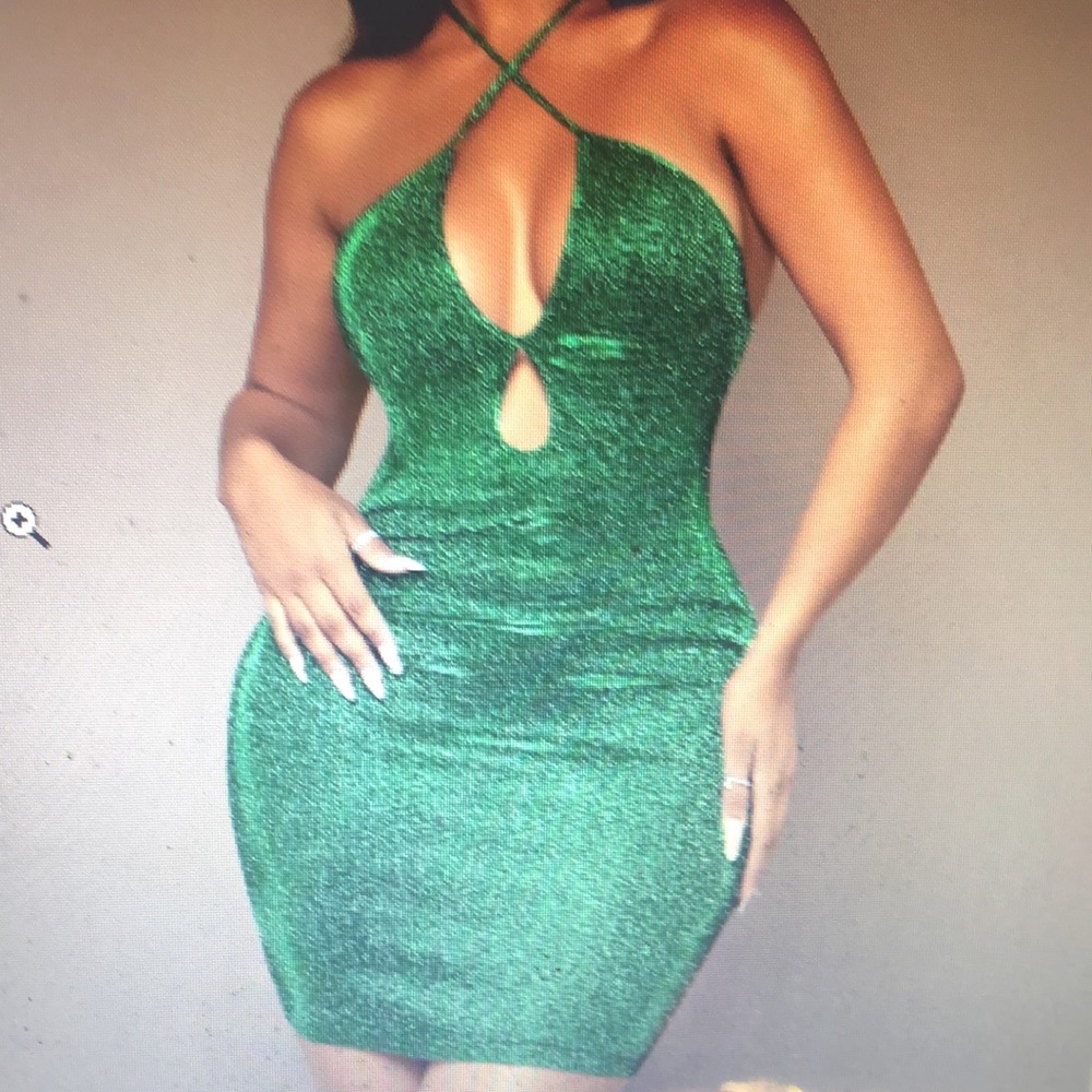 Crisscross, tieback, green metallic sexy body con dress - Picture 7 of 9